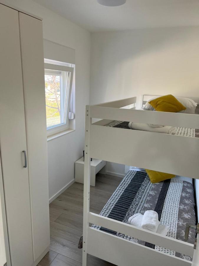Apartman Ana Apartment Crno Exterior foto