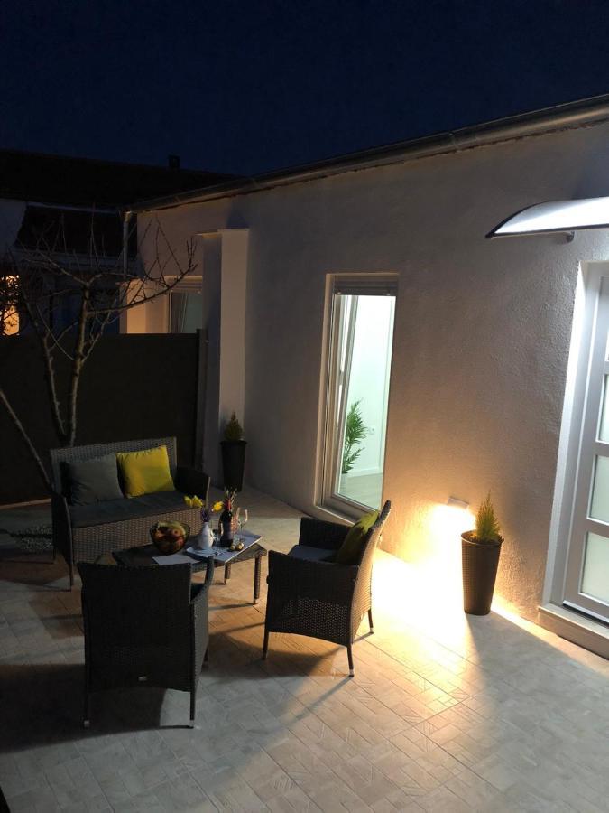 Apartman Ana Apartment Crno Exterior foto